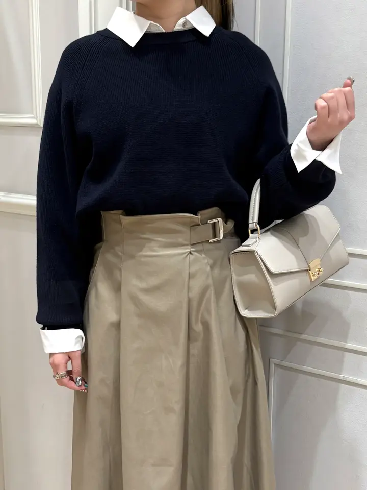 ANY SIS erika コーディネート画像