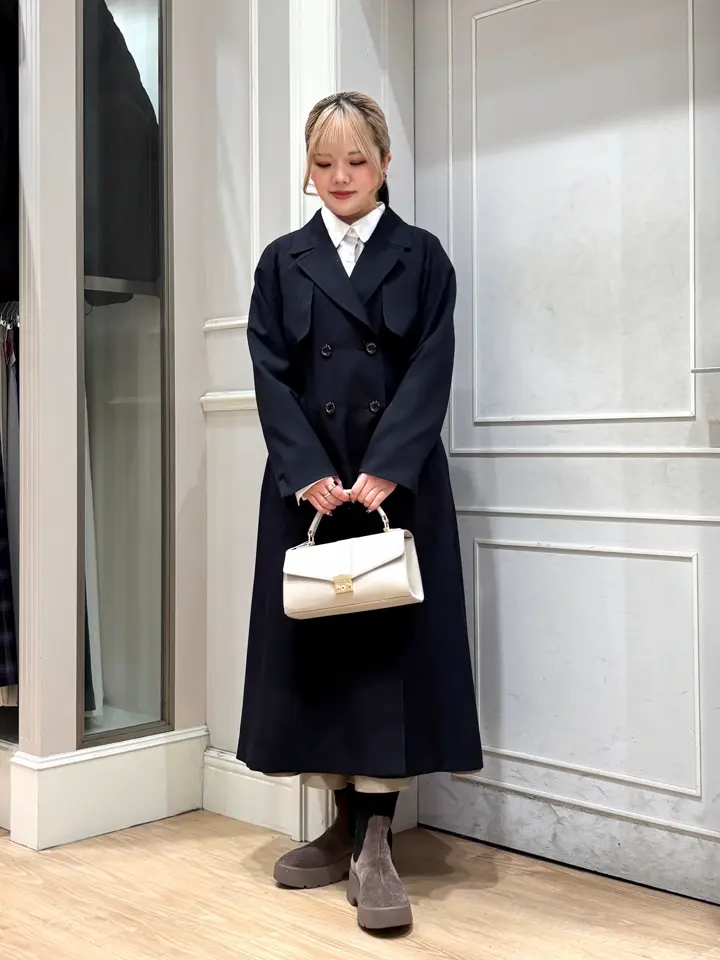 ANY SIS erika コーディネート画像