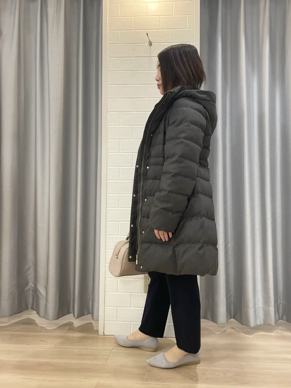 ANY SIS 丸岡 コーディネート画像