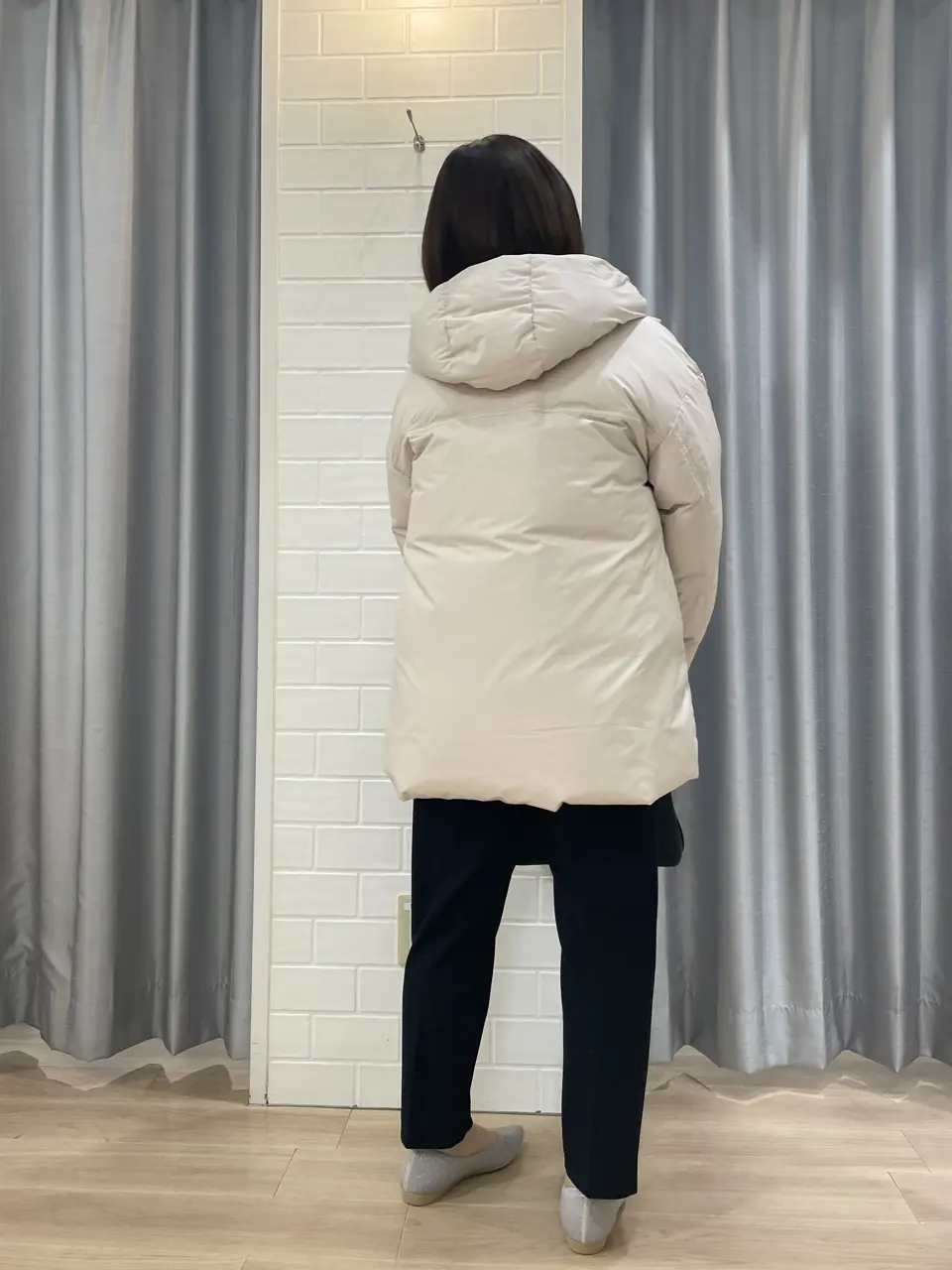 ANY SIS 丸岡 コーディネート画像