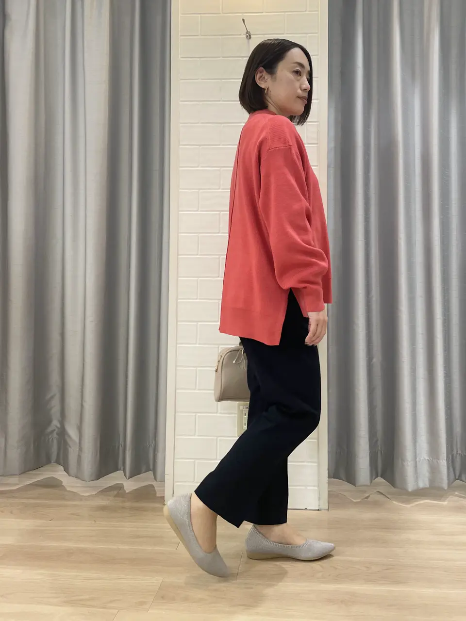 ANY SIS 丸岡 コーディネート画像