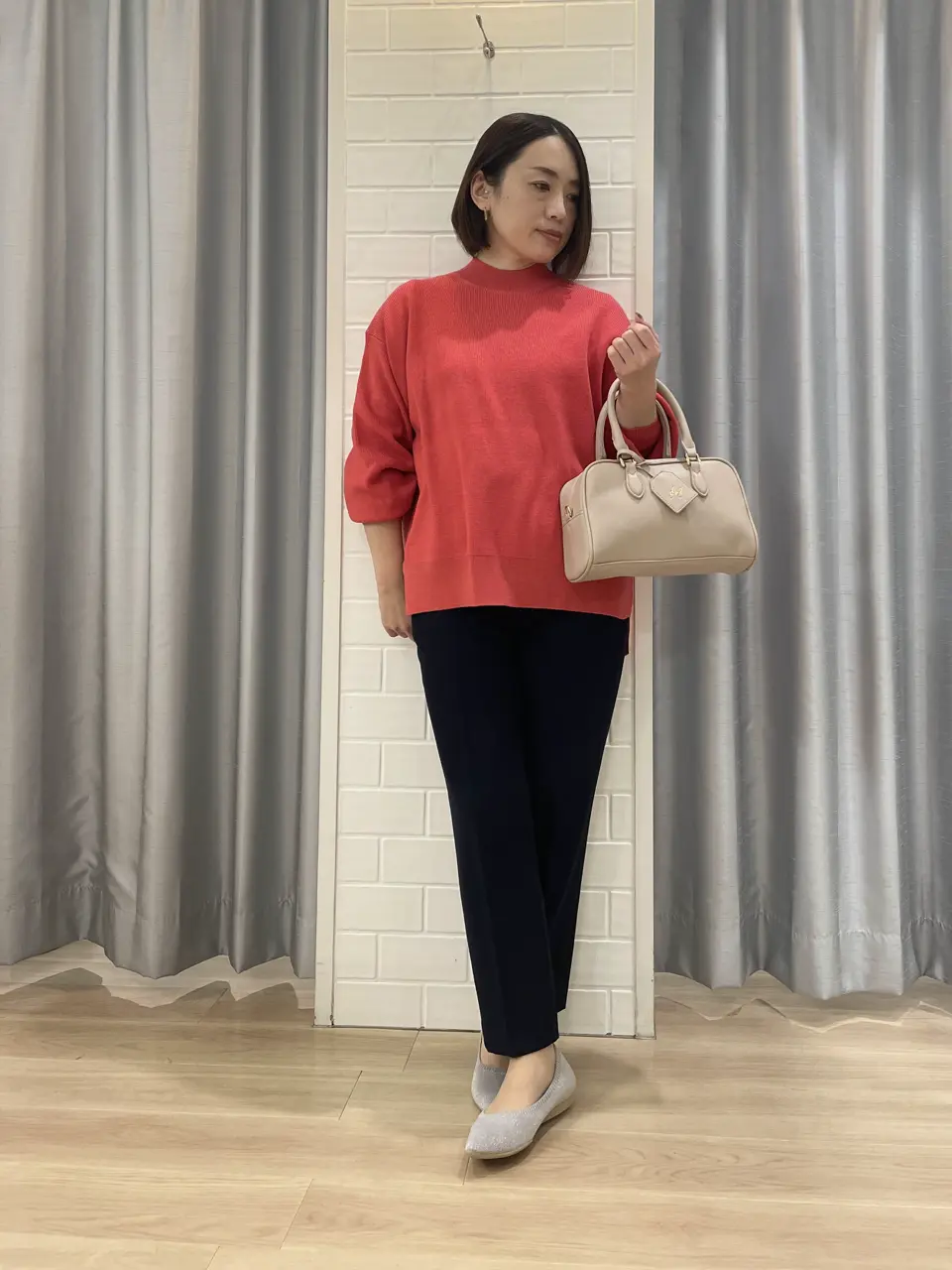 ANY SIS 丸岡 コーディネート画像