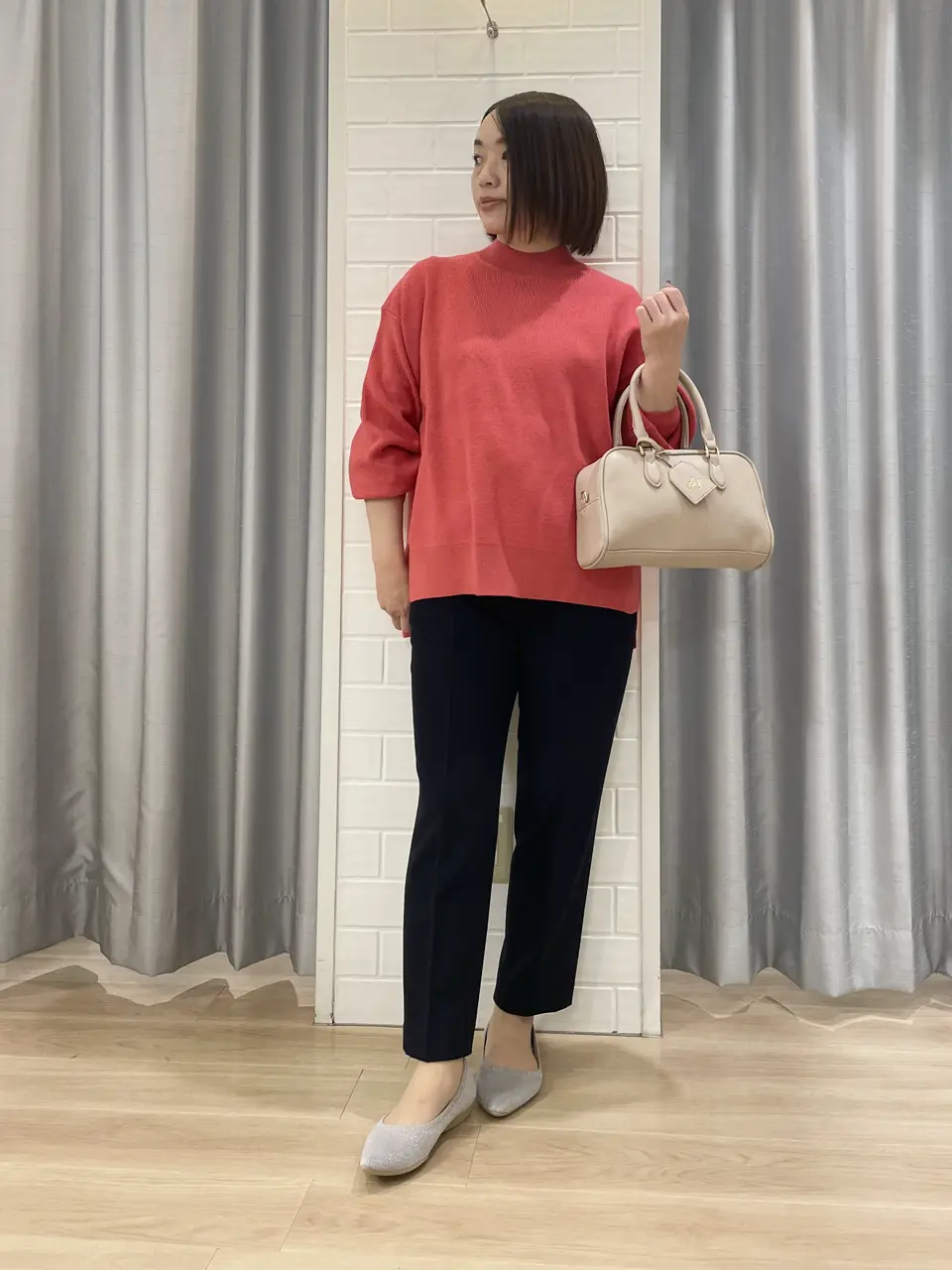 ANY SIS 丸岡 コーディネート画像