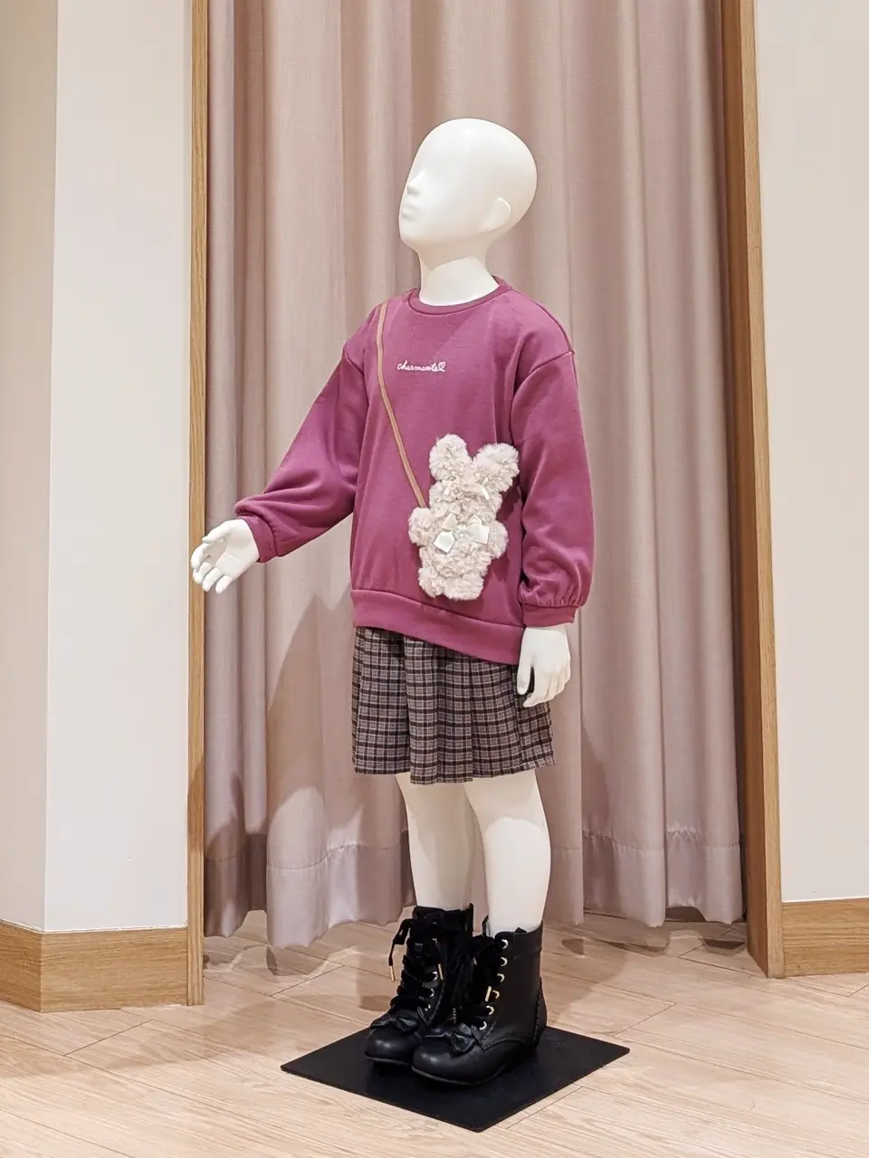 ANY 奥原 コーディネート画像