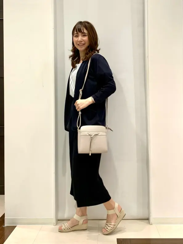 ANY SIS 横田 コーディネート画像