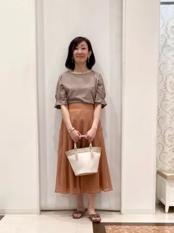 ANY SIS スタッフ コーディネート画像