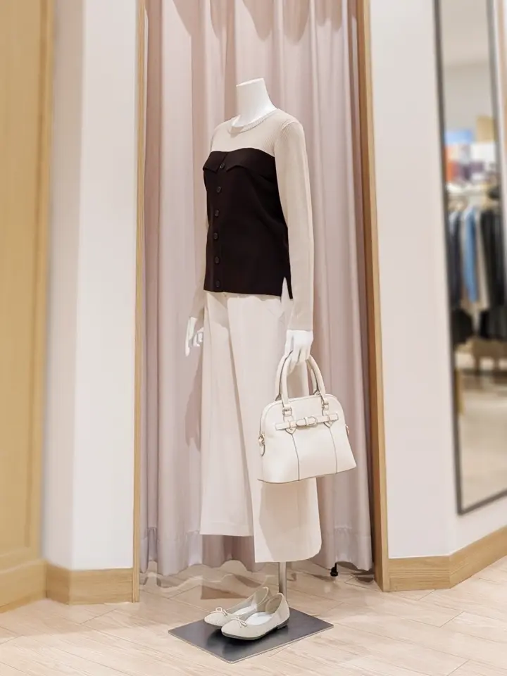 ANY SIS 岩田 コーディネート画像