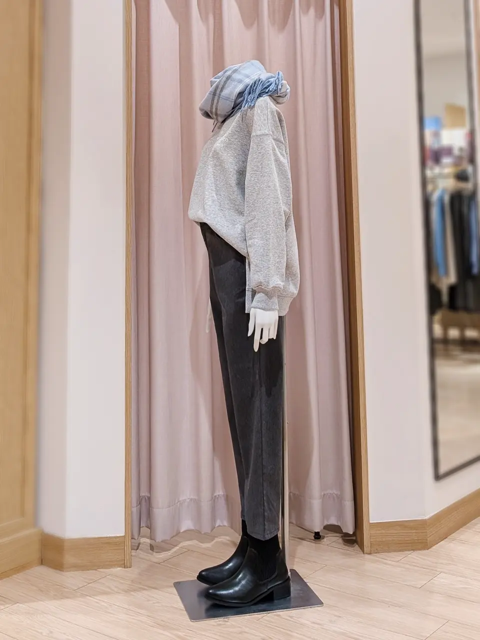 ANY 岩田 コーディネート画像