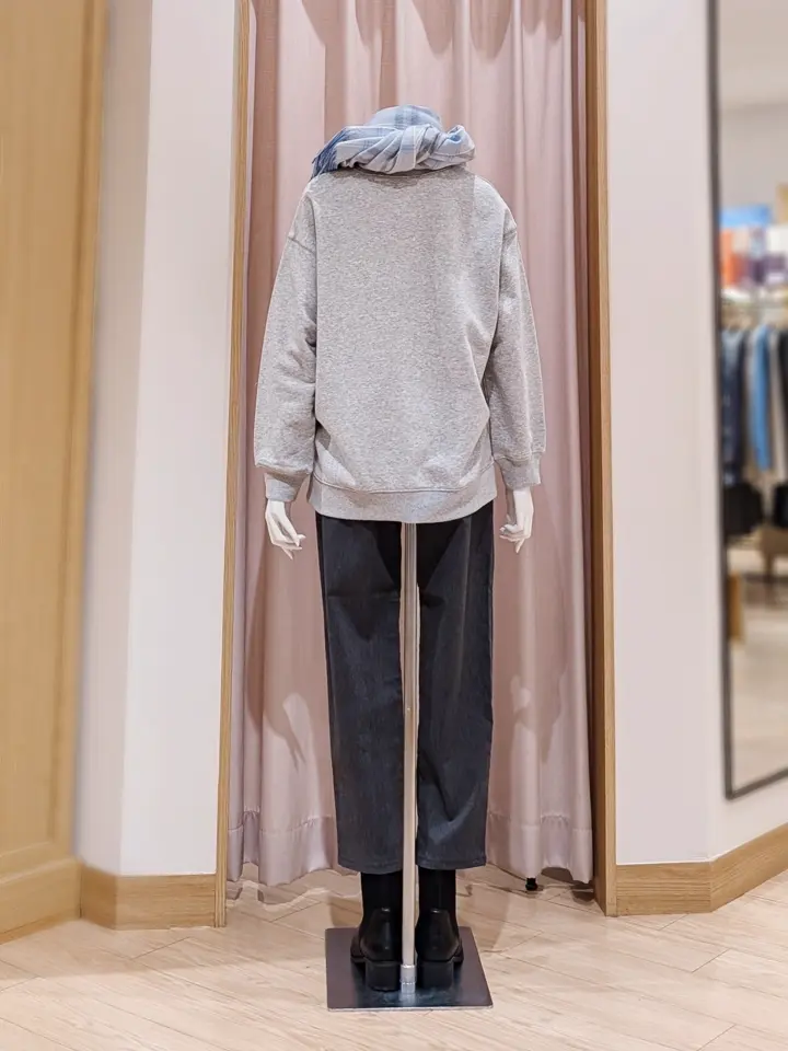 ANY 岩田 コーディネート画像