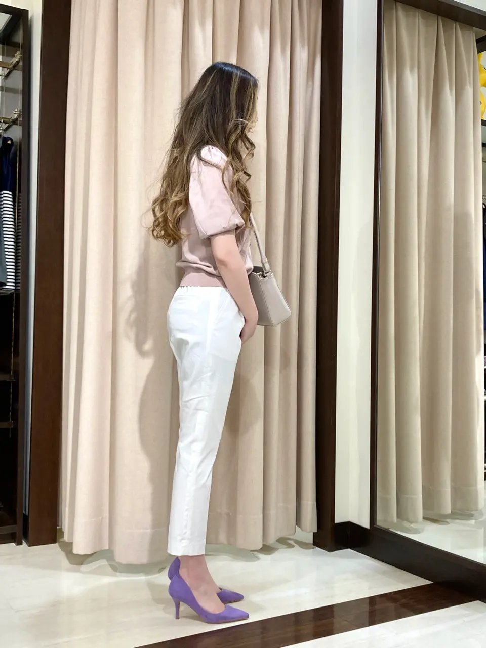 ANY SIS STAFF コーディネート画像