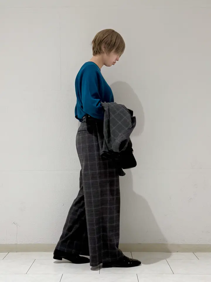 ANY SIS 村上 コーディネート画像