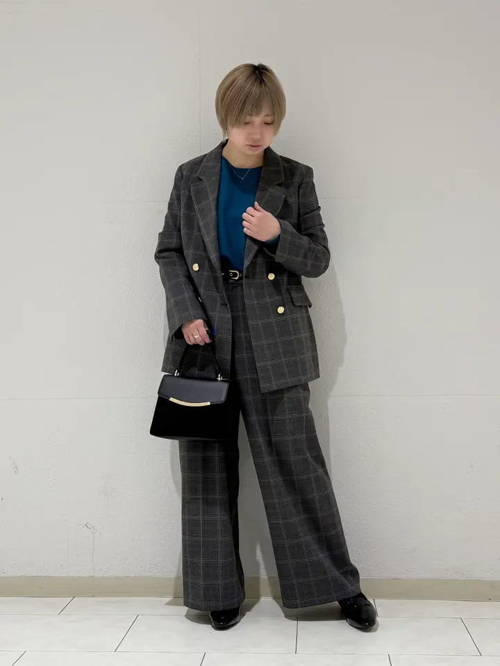 ANY SIS 村上 コーディネート画像