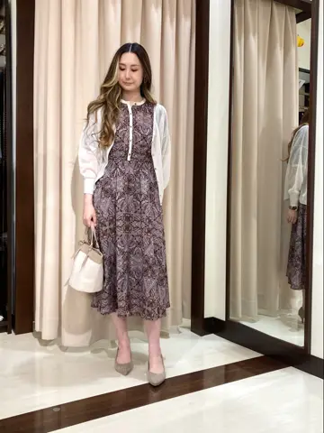 ANY SIS STAFF コーディネート画像