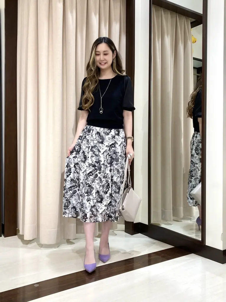 ANY SIS STAFF コーディネート画像