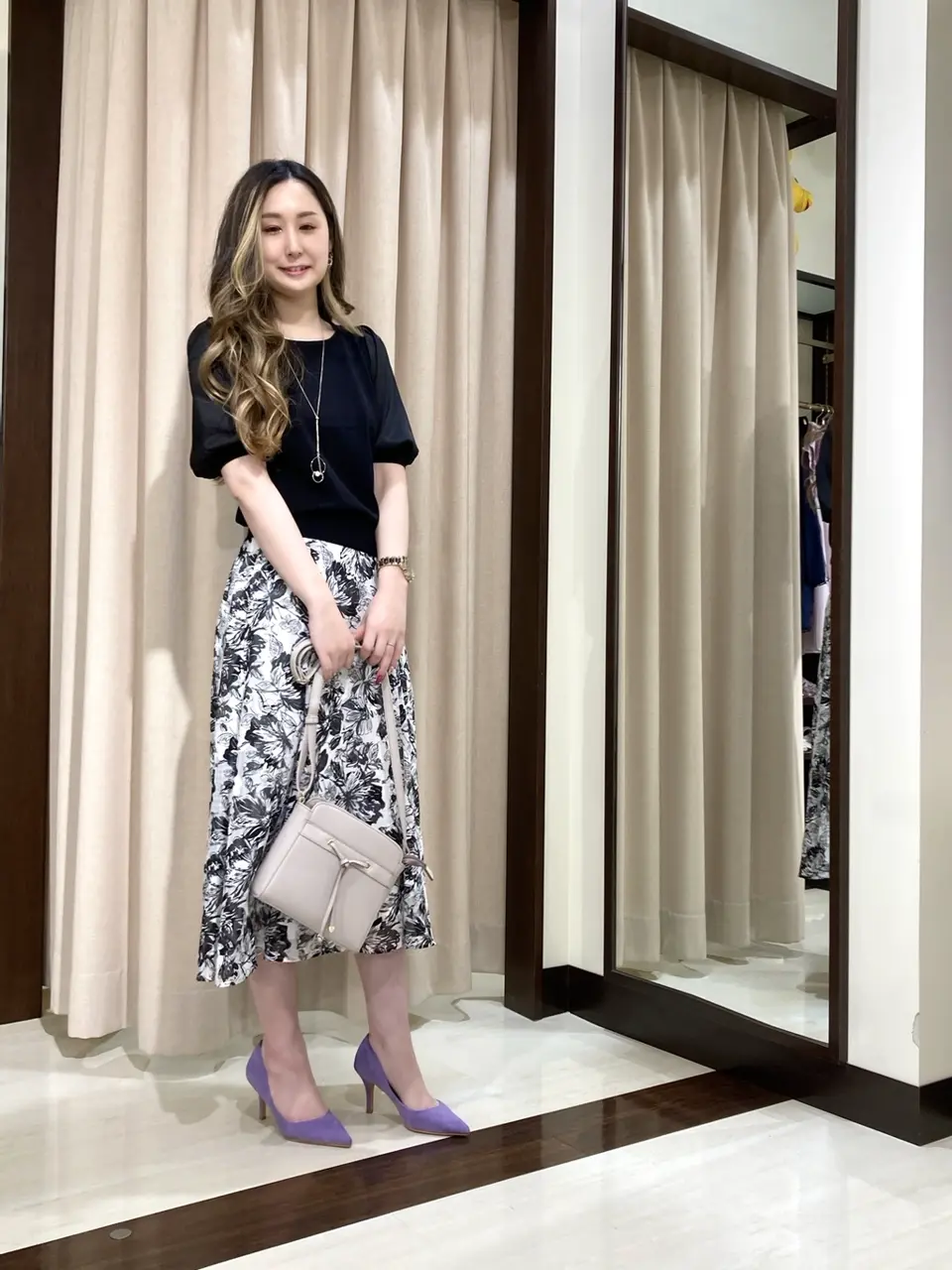 ANY SIS STAFF コーディネート画像