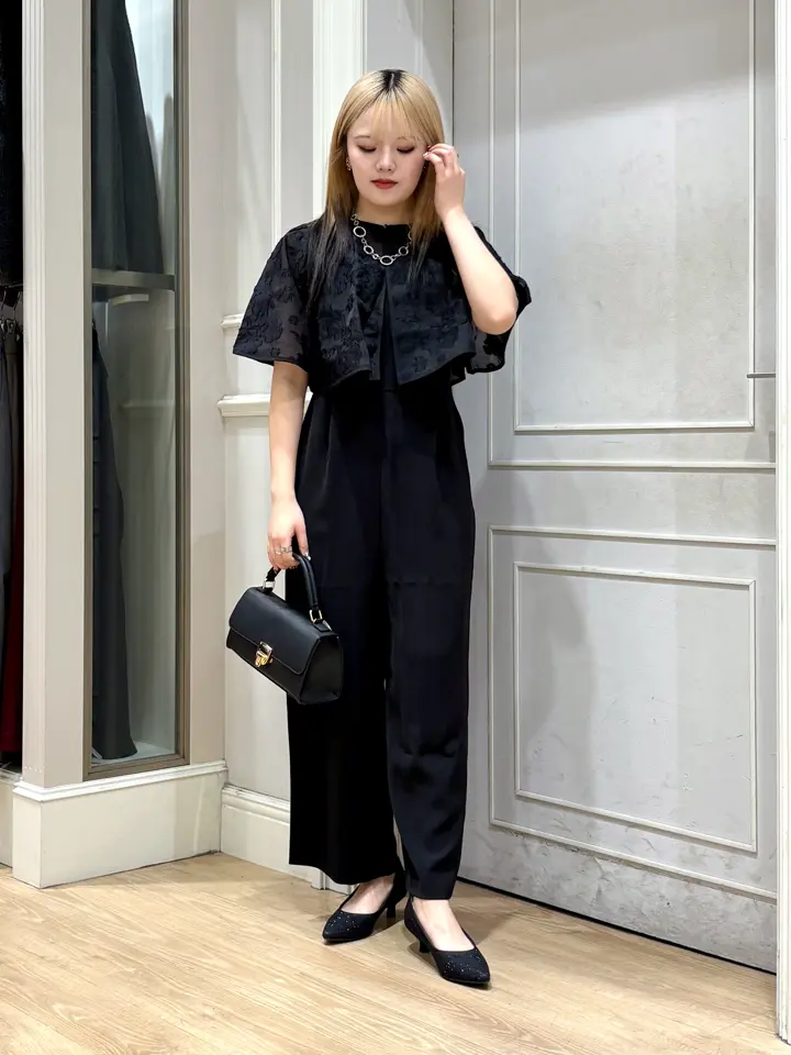 ANY SIS erika コーディネート画像