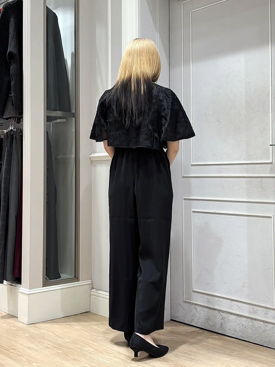 ANY SIS erika コーディネート画像