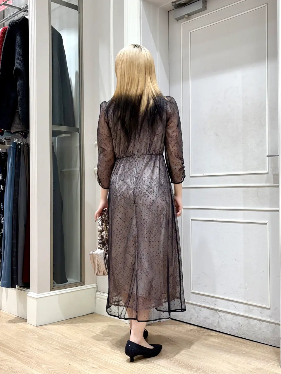 ANY SIS erika コーディネート画像