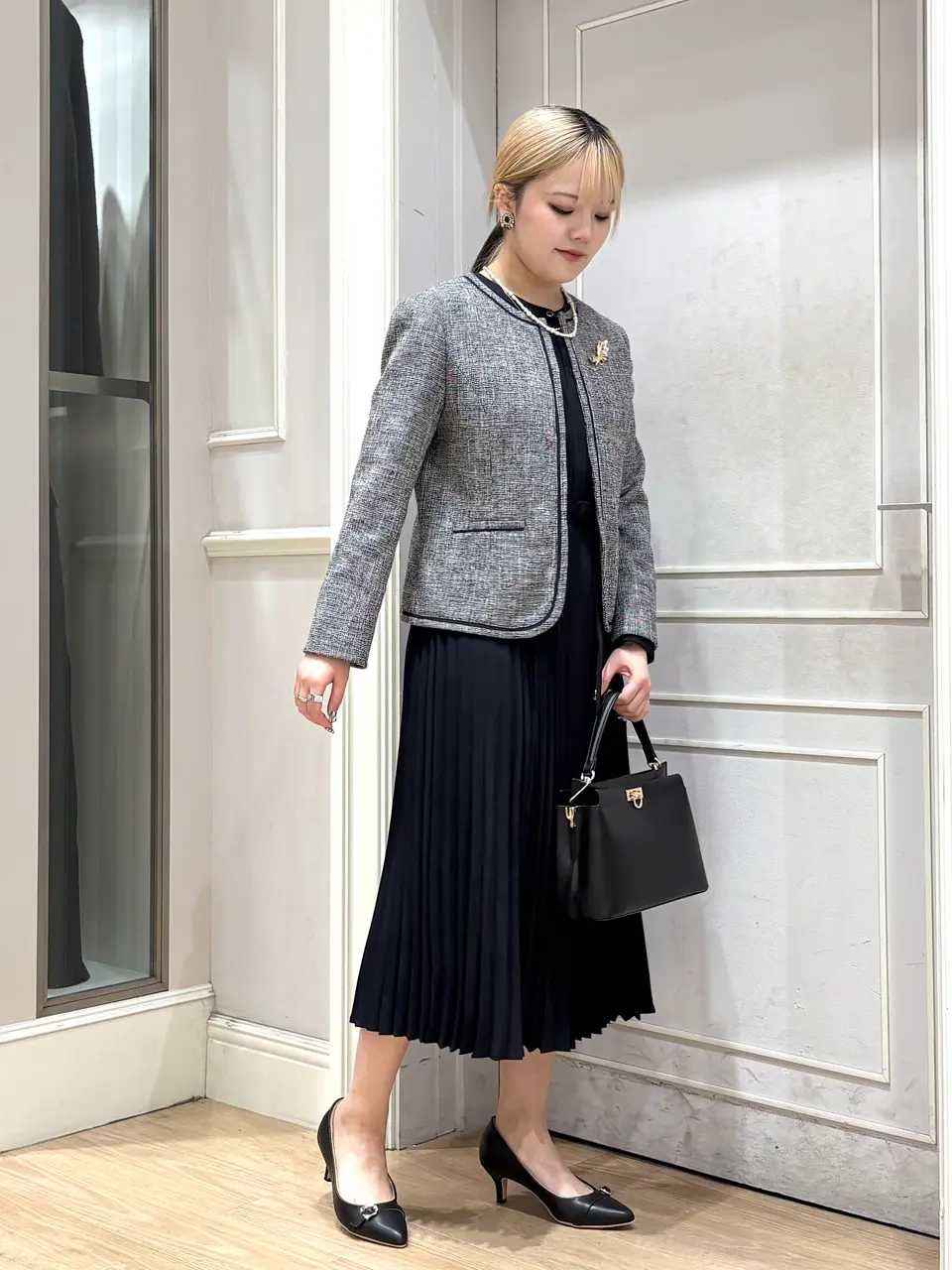 ANY SIS erika コーディネート画像