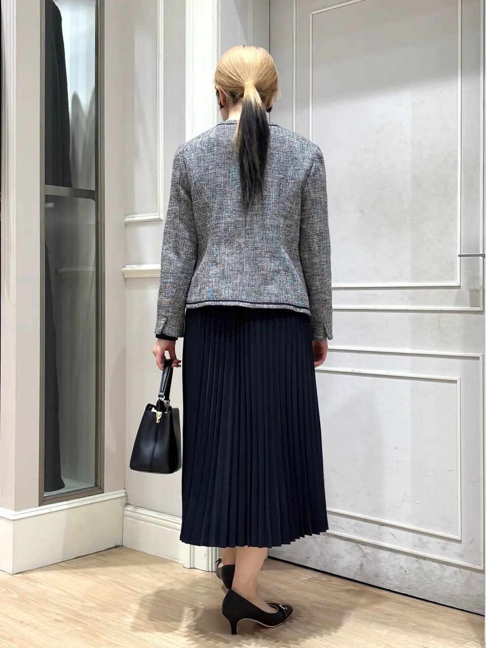 ANY SIS erika コーディネート画像