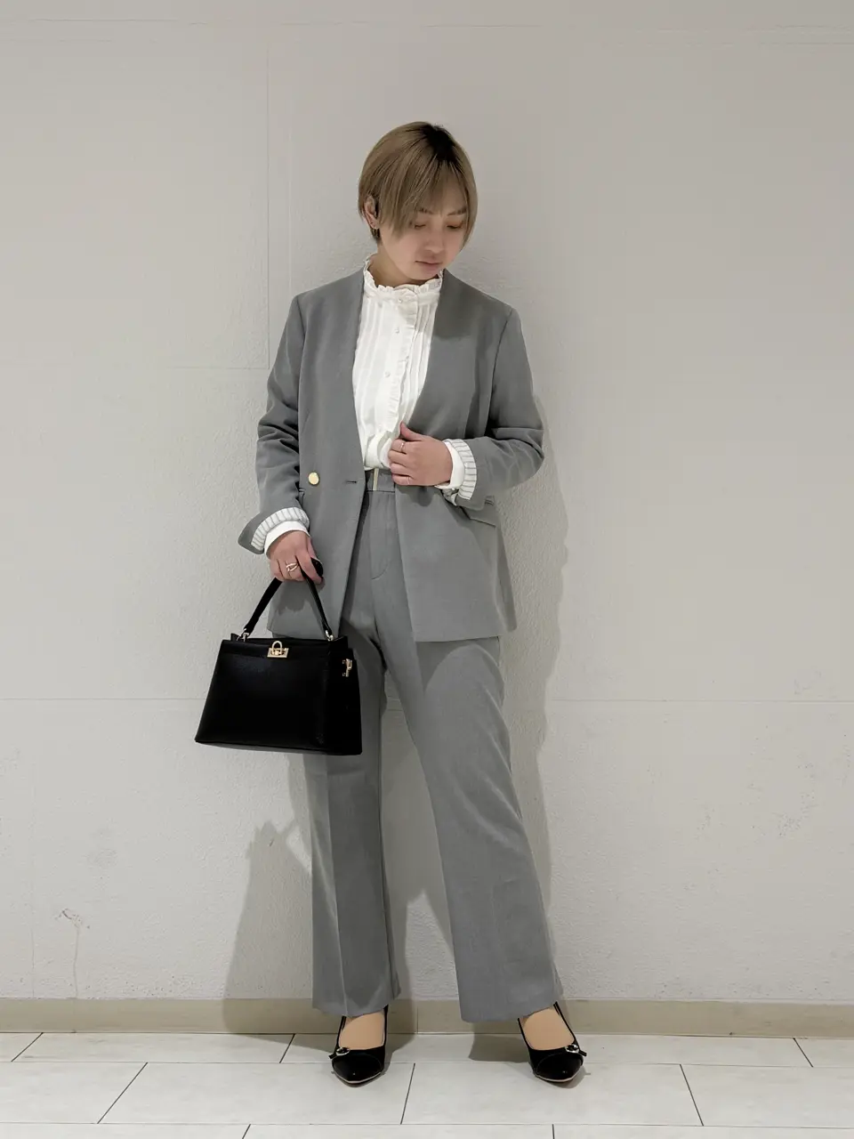 ANY SIS 村上 コーディネート画像