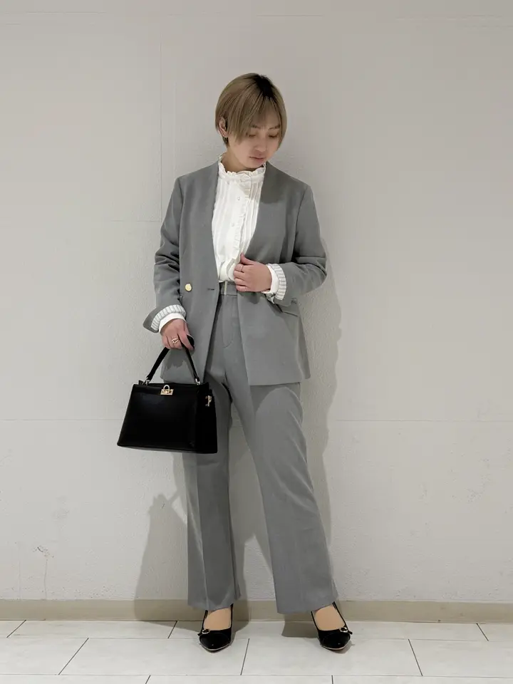 ANY SIS 村上 コーディネート画像