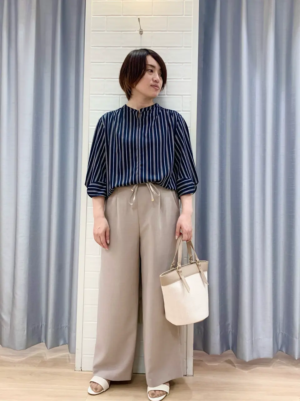 ANY SIS 丸岡 コーディネート画像