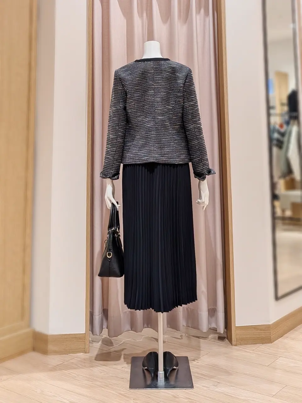 ANY SIS 岩田 コーディネート画像