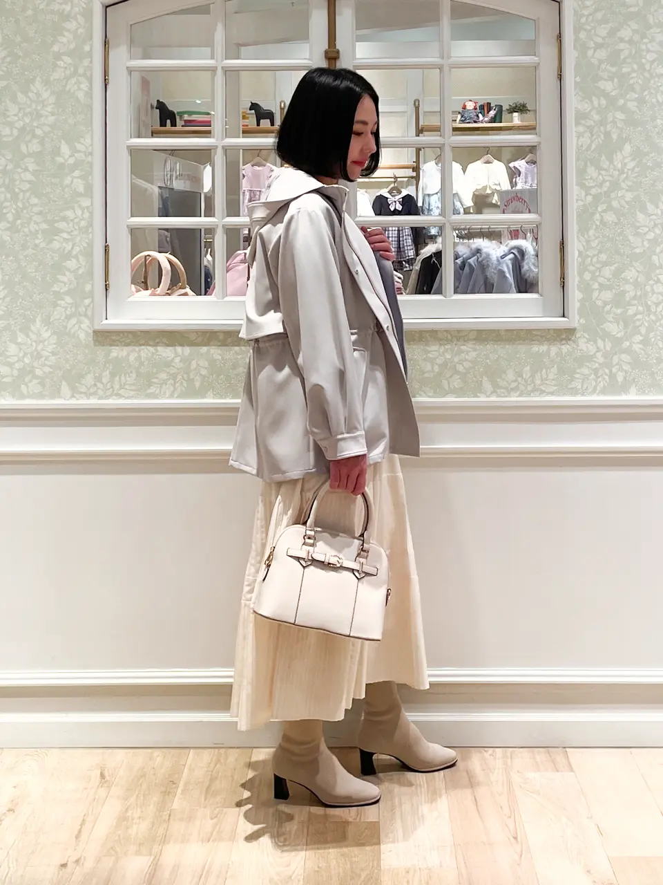 ANY SIS MIKA コーディネート画像