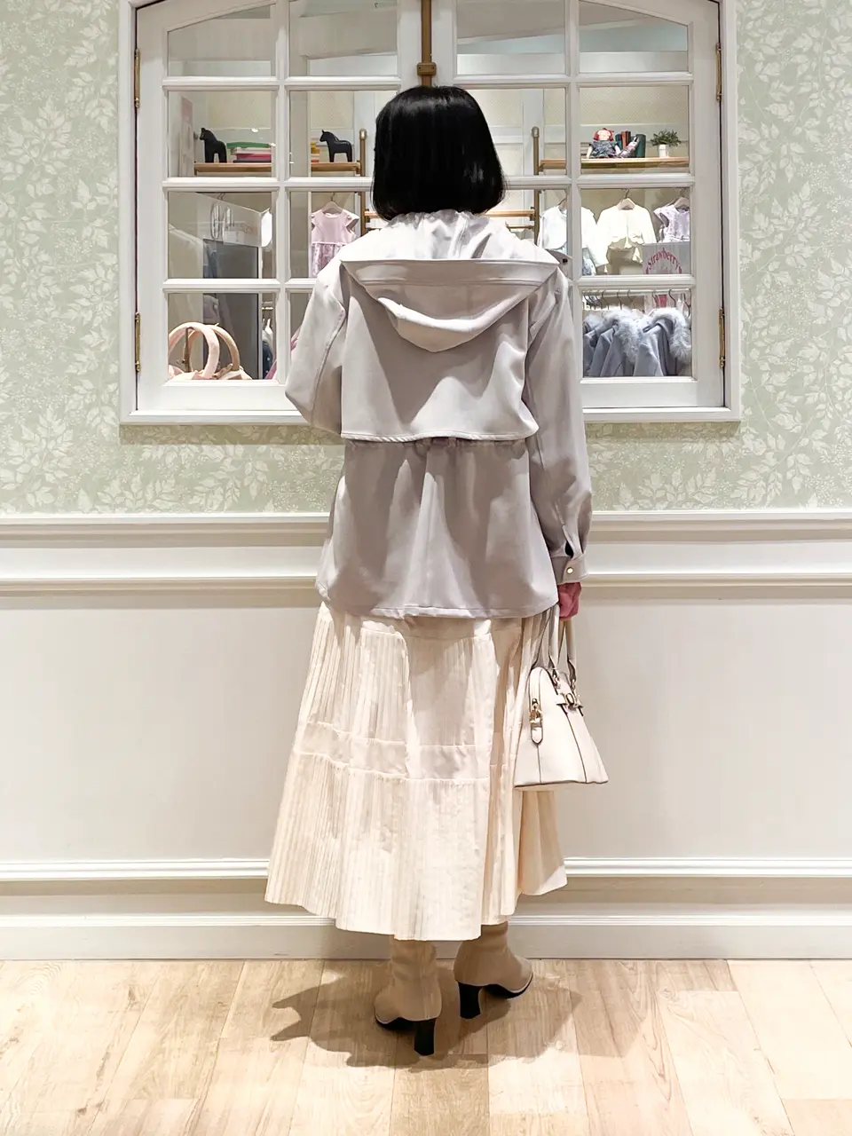 ANY SIS MIKA コーディネート画像