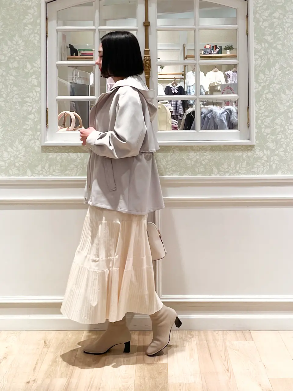 ANY SIS MIKA コーディネート画像