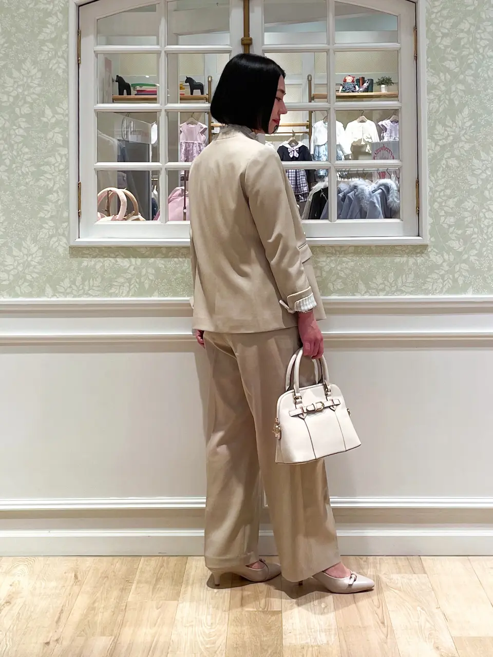 ANY SIS MIKA コーディネート画像