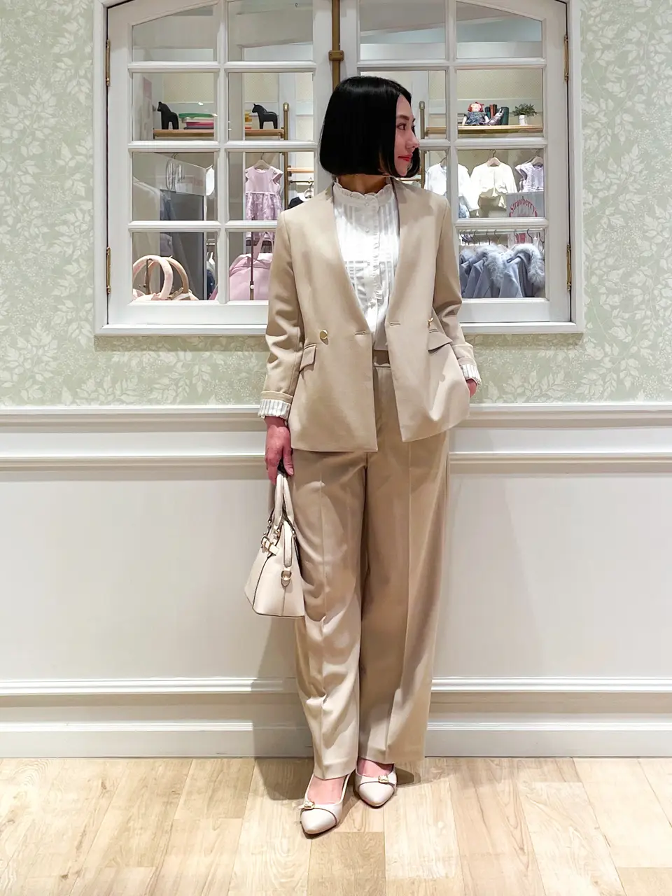 ANY SIS MIKA コーディネート画像