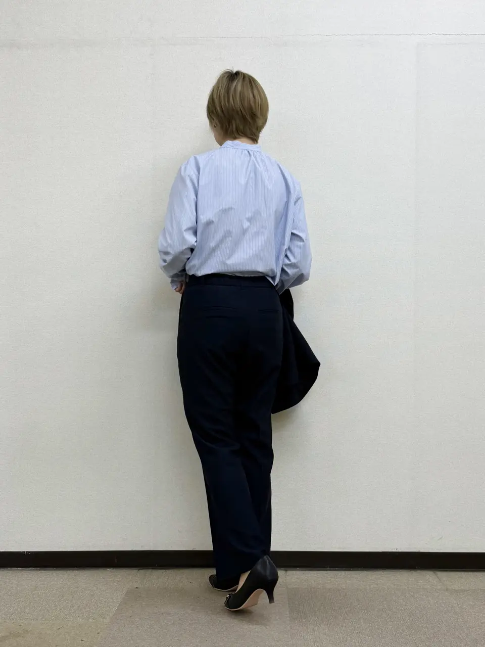 ANY SIS 村上 コーディネート画像