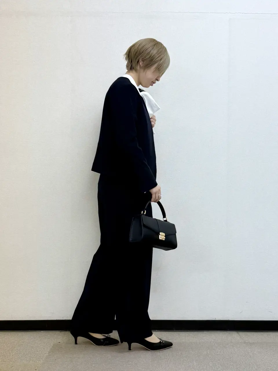 ANY SIS 村上 コーディネート画像