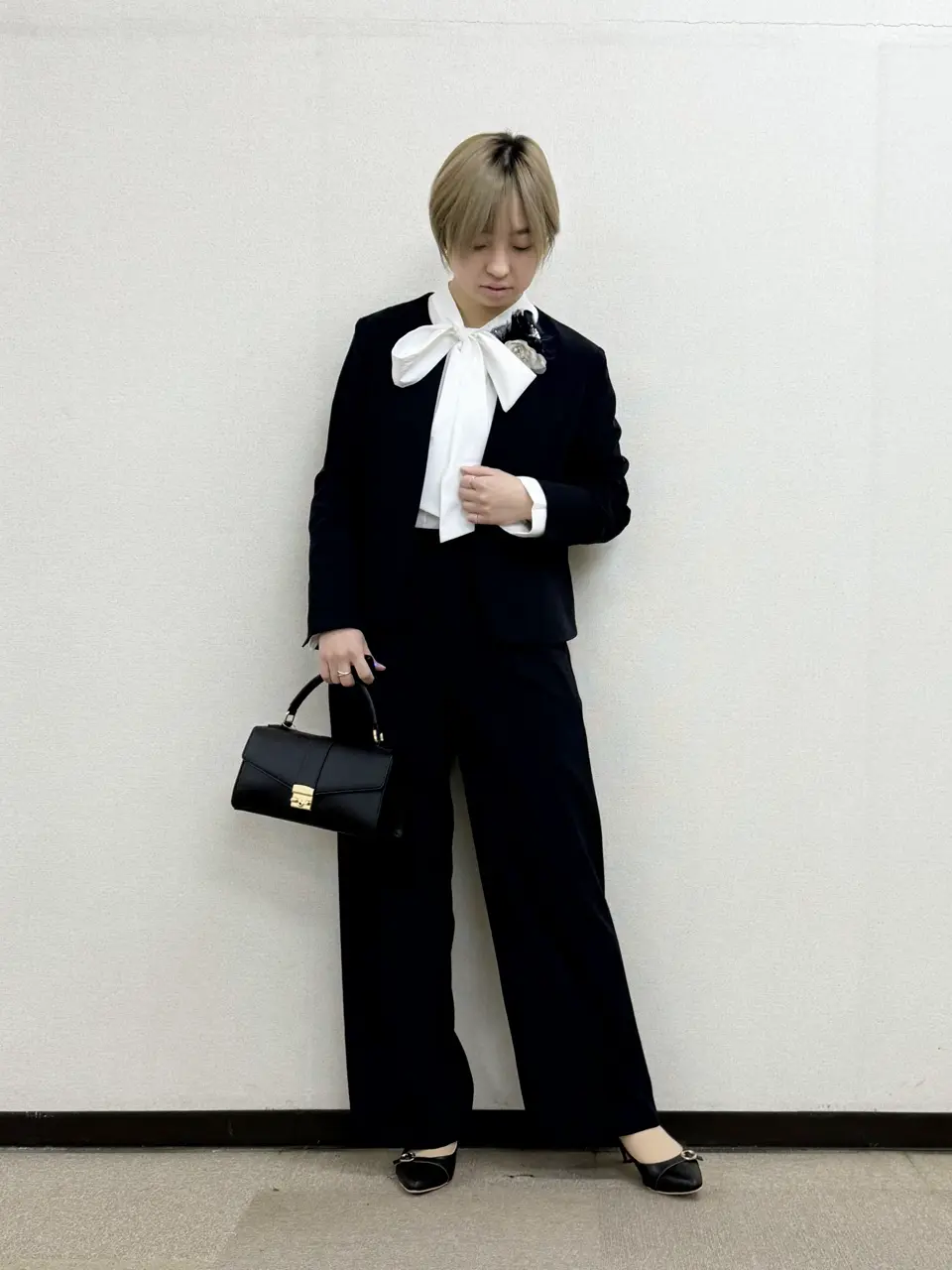 ANY SIS 村上 コーディネート画像