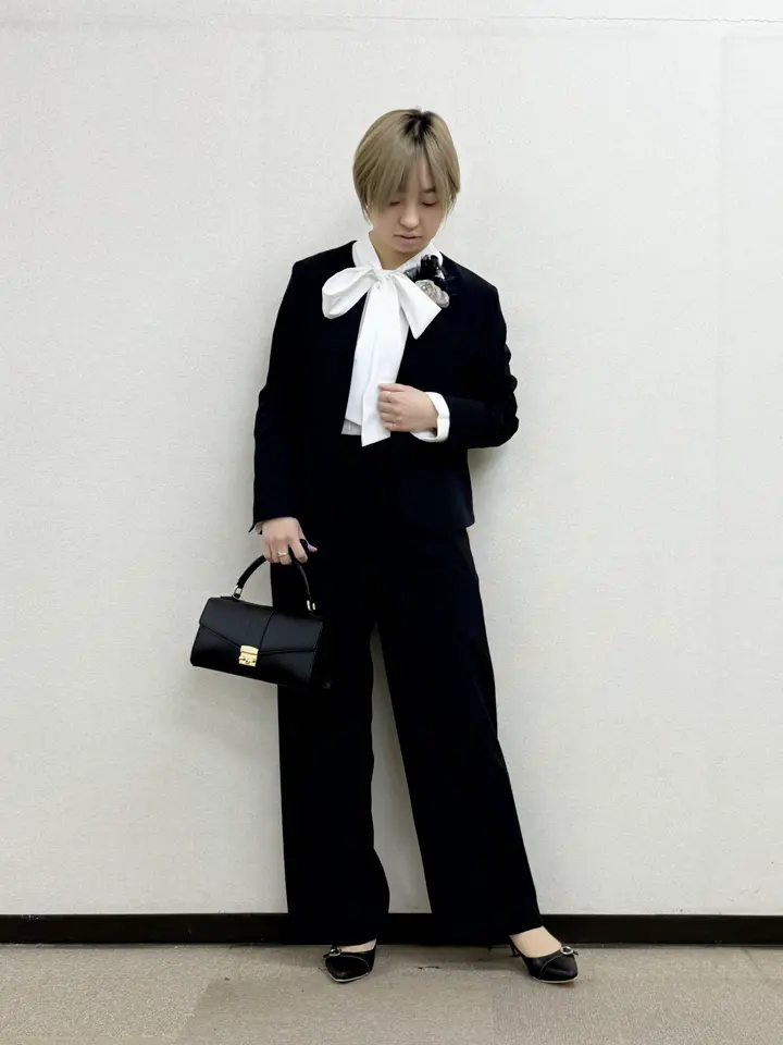 ANY SIS 村上 コーディネート画像