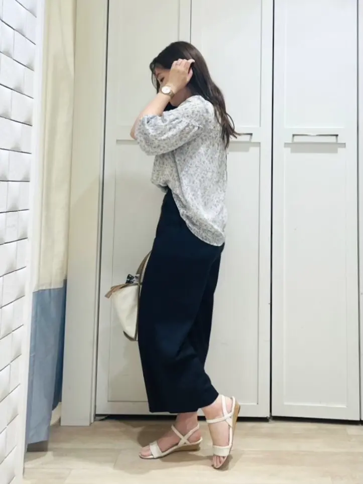 ANY SIS 藤田 コーディネート画像