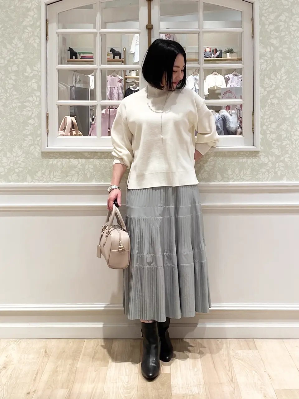 ANY SIS MIKA コーディネート画像