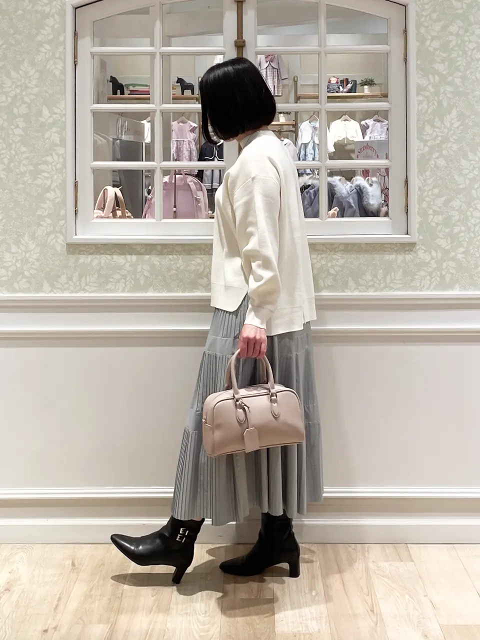 ANY SIS MIKA コーディネート画像