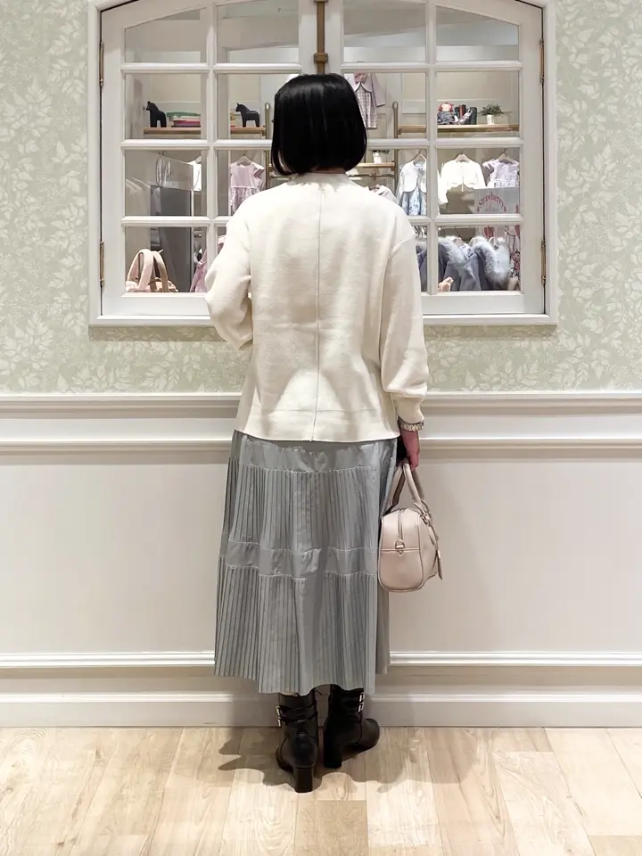 ANY SIS MIKA コーディネート画像