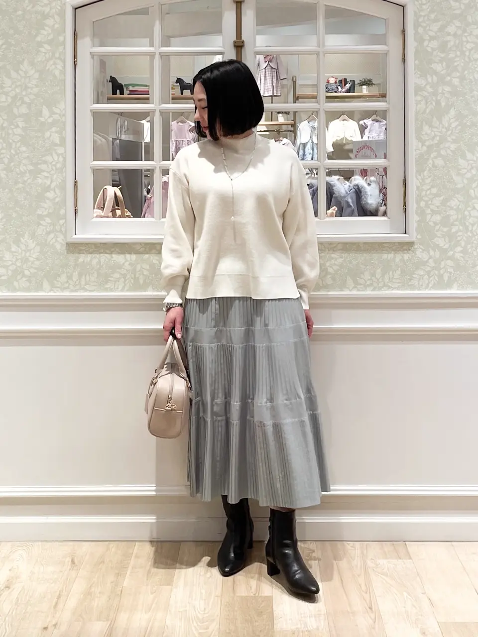 ANY SIS MIKA コーディネート画像