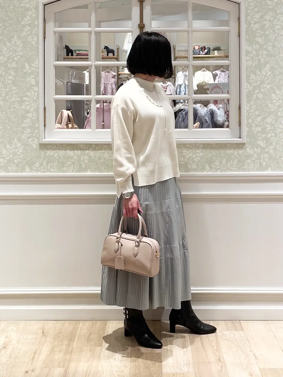 ANY SIS MIKA コーディネート画像