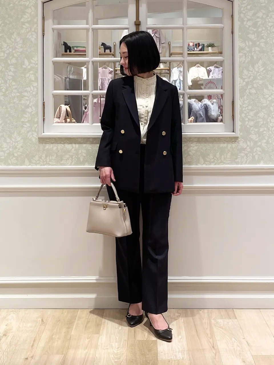 ANY SIS MIKA コーディネート画像