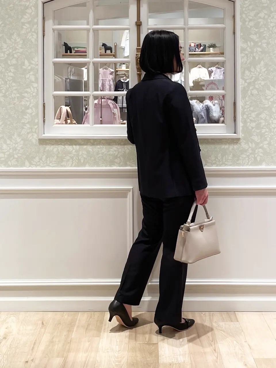 ANY SIS MIKA コーディネート画像