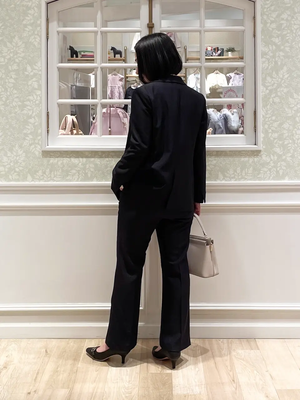 ANY SIS MIKA コーディネート画像