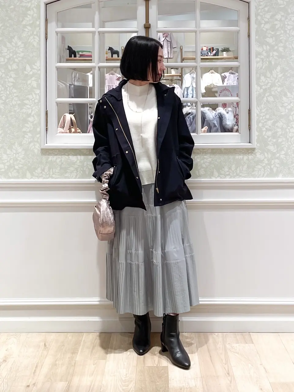 ANY SIS MIKA コーディネート画像