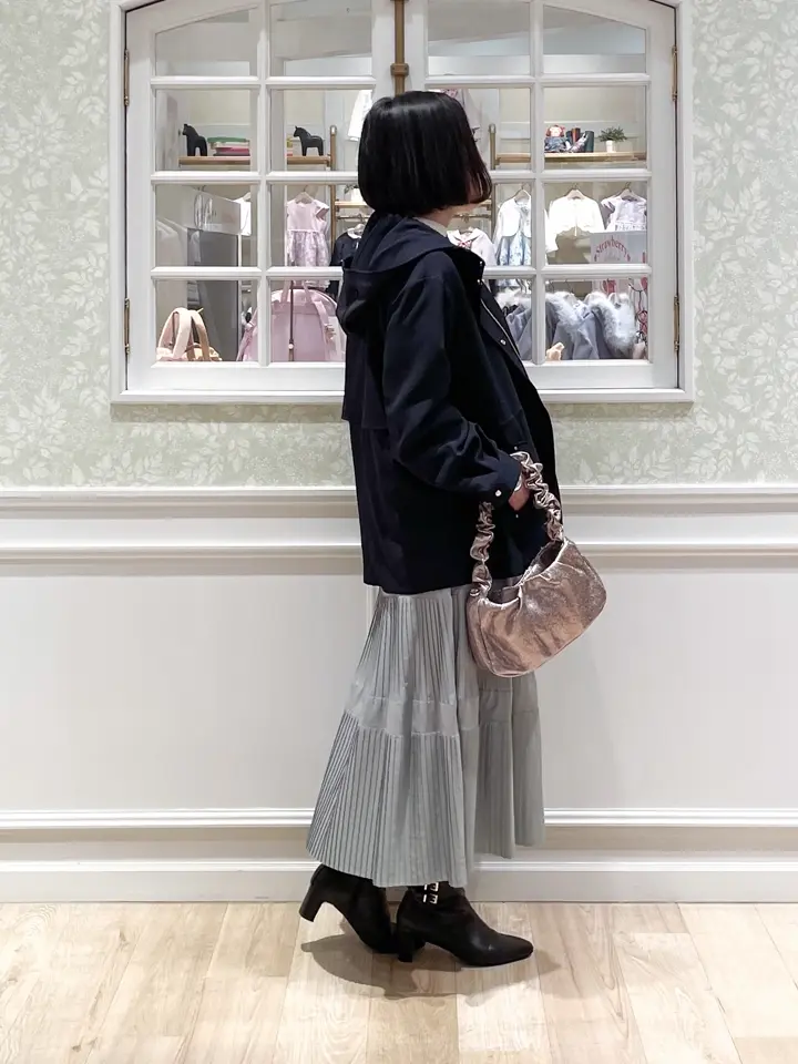 ANY SIS MIKA コーディネート画像