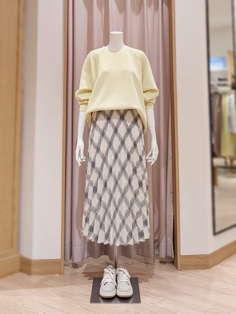  岩田 コーディネート画像