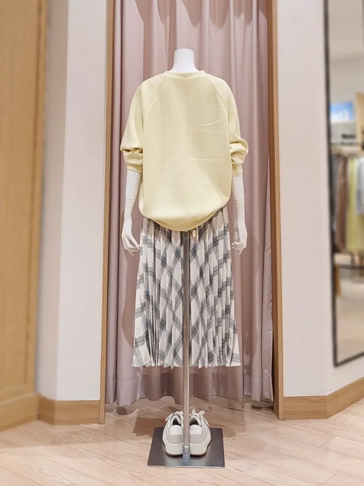 ANY 岩田 コーディネート画像